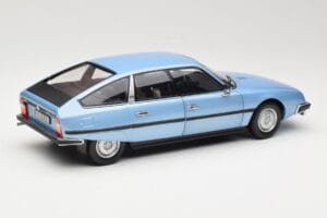 Citroen CX 2400 GTi Regate Blue Norev 1:18 181521 Métal — image 3 sur 8
