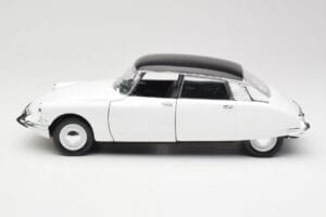 Citroen DS Berline Blanc Meije Solido 1:18 8033 Métal — image 4 sur 8
