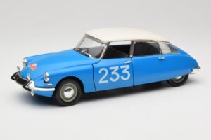 Citroen DS #233 Rally Bleu Solido 1:18 8034 Métal