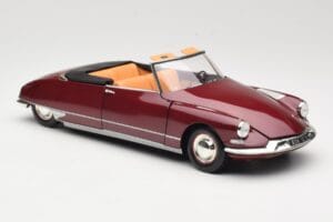 Citroen DS19 Cabriolet Bordeaux Norev 1:18 181561 Métal — image 6 sur 8