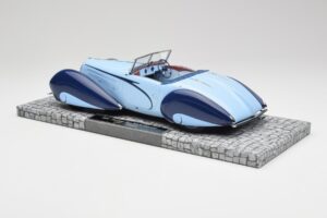 Delahaye Type 135-M Cabriolet Mullin Museum Minichamps 1:18 107116160 Métal — image 4 sur 6