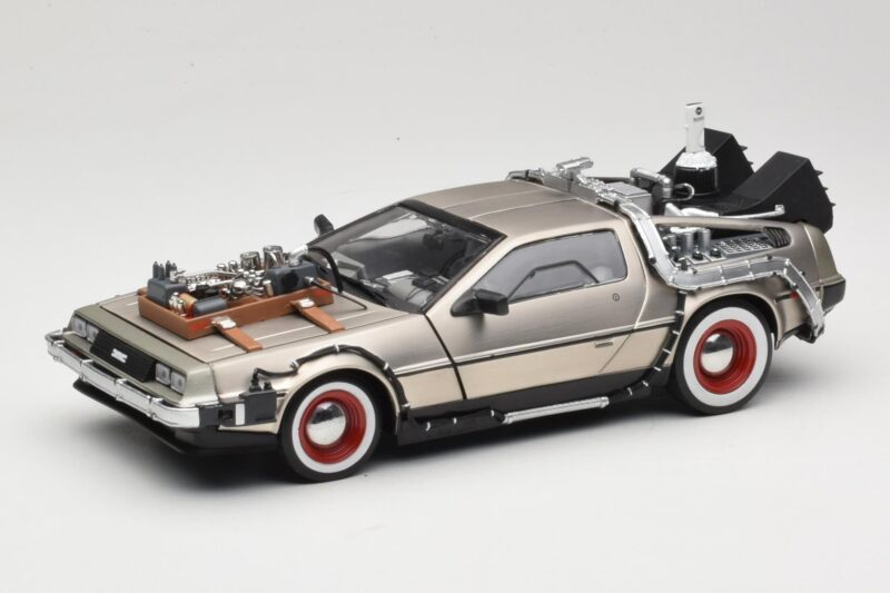 DeLorean DMC-12 Back to the Future Part III Sun Star 1:18 2712 Métal