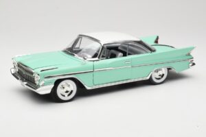 DeSoto Adventurer Vert American Mint 1:18 92738 Métal