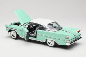 DeSoto Adventurer Vert American Mint 1:18 92738 Métal — image 5 sur 8