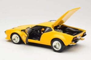 De Tomaso Pantera Jaune Hot Wheels 1:18 27809 Métal — image 5 sur 8