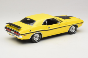 Dodge Challenger R/T NCIS TV Series Car Greenlight 1:18 12845 Métal — image 3 sur 8
