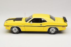 Dodge Challenger R/T NCIS TV Series Car Greenlight 1:18 12845 Métal — image 4 sur 8