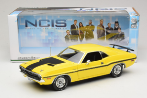 Dodge Challenger R/T NCIS TV Series Car Greenlight 1:18 12845 Métal — image 8 sur 8