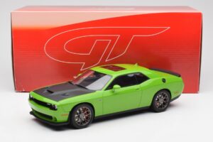 Dodge Challenger SRT Hellcat Vert GT Spirit 1:18 GT168 Résine — image 6 sur 6