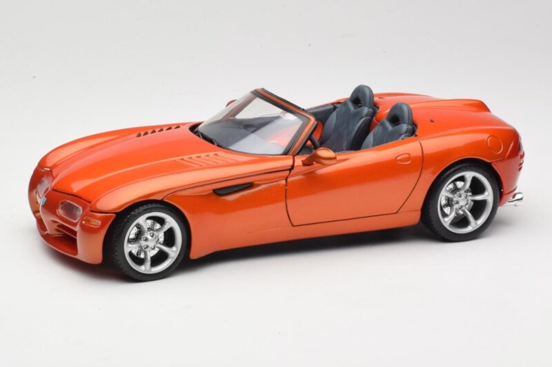 Dodge Concept Vehicle Orange Maisto 1:18 50323 Métal