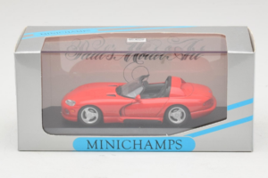 Dodge Viper RT/10 Cabriolet Rouge Minichamps 1:43 430144032 Métal — image 4 sur 4