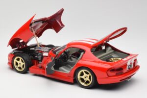 Dodge Viper GTS Rouge Bburago 1:18 3075 Métal — image 5 sur 8