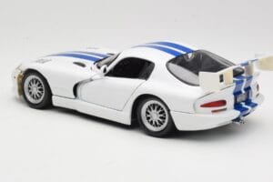 Dodge Viper GTS-R GT2 Blanc 1997 Maisto 1:18 50316 Métal — image 7 sur 8