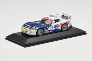 Dodge Viper GTS-R #45 Hezemans / Bunting / Zonca / Gregg Rolex 24 at Daytona 2002 Minichamps 1:43 400021445 Métal — image 2 sur 4