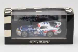 Dodge Viper GTS-R #45 Hezemans / Bunting / Zonca / Gregg Rolex 24 at Daytona 2002 Minichamps 1:43 400021445 Métal — image 4 sur 4
