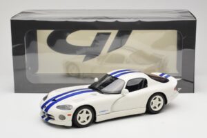 Dodge Viper GTS Stone White GT Spirit 1:18 GT940 Résine — image 6 sur 6