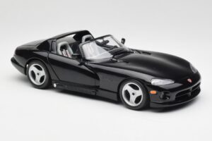 Dodge Viper RT/10 Noir Bburago 1:18 3065 Métal — image 6 sur 8