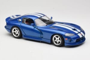 Dodge Viper GTS SR II Bleu avec Bandes Blanches Bburago 1:18 3330 Métal — image 6 sur 8