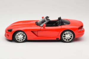 Dodge Viper SRT-10 Roadster Rouge Hot Wheels 1:18 53836 Métal — image 4 sur 8