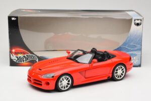 Dodge Viper SRT-10 Roadster Rouge Hot Wheels 1:18 53836 Métal — image 8 sur 8