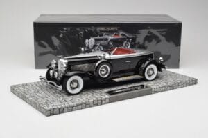 Duesenberg Model J Torpedo Disappearing Top Convertible Coupe Argent Noir Minichamps 1:18 107150431 Résine — image 6 sur 6