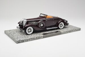 Duesenberg SJN Convertible Coupe Bordeaux Minichamps 1:18 107150331 Métal