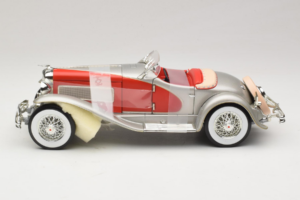 Duesenberg SJ Clark Gable's Car Argent Rouge ERTL 1:18 7962 Métal — image 3 sur 6