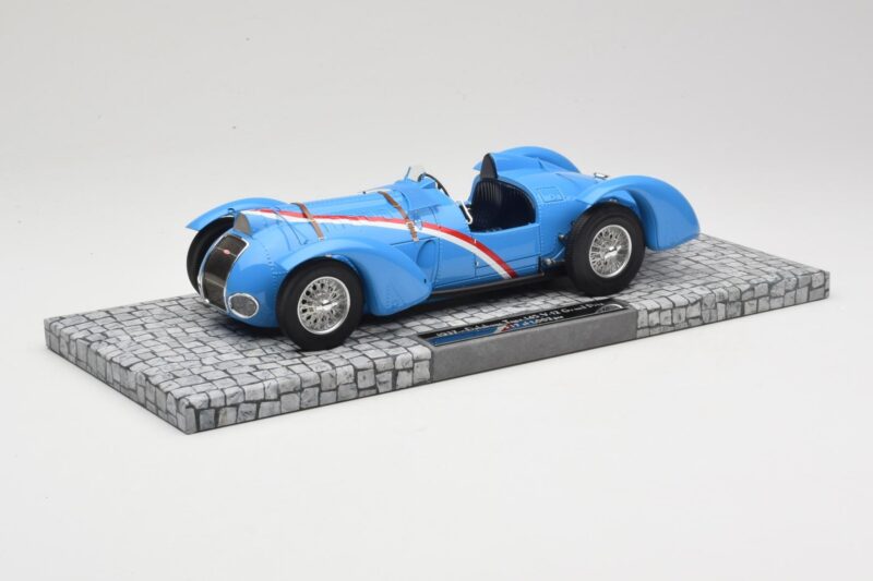 Ecurie Bleue Delahaye Type 145 V12 R. Dreyfus Coupe du Million Montlhery 1937 Minichamps 1:18 107116100 Métal