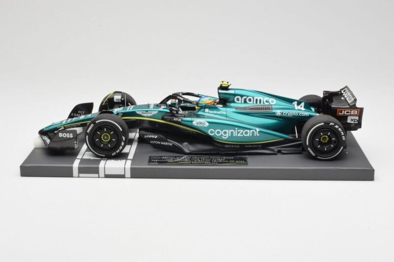 Aston Martin AMR23 #14 F. Alonso 3rd Place Saudi Arabian GP 2023 Minichamps 1:18 117230214 Métal