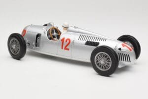 Auto Union Type C #12 H. Stuck Hungarian GP Budapest 1936 Minichamps 1:18 155361012 Métal — image 5 sur 6