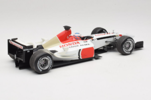 BAR Honda 005 #16 J. Button F1 2003 Minichamps 1:18 100030017 Métal — image 2 sur 6