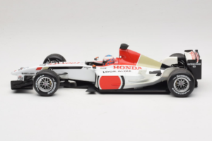 BAR Honda 005 #16 J. Button F1 2003 Minichamps 1:18 100030017 Métal — image 3 sur 6