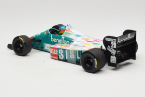 Benetton B186 #20 G. Berger F1 1986 Minichamps 1:18 80439418130 Métal — image 5 sur 6