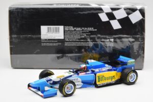 Benetton B195 Renault #1 M. Schumacher Winner Japanese GP 1995 Minichamps 1:18 510953401 Métal — image 6 sur 6
