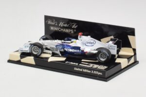 BMW Sauber F1.06 #10 N. Heidfeld Hungarian GP 3rd Place 2006 Minichamps 1:43 400060116 Métal — image 3 sur 5