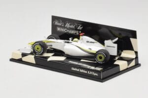 Brawn GP Mercedes BGP001 #22 J. Button Showcar 2009 Minichamps 1:43 400090092 Métal — image 3 sur 5
