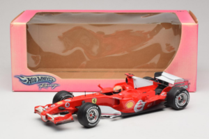 Ferrari 248 F1 #5 M. Schumacher German GP Hockenheimring 2006 Hot Wheels 1:18 J2887 Métal — image 6 sur 6
