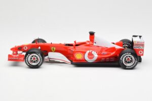Ferrari F2003-GA F1 Constructors World Champions 2003 Hot Wheels 1:18 G3764 Métal — image 3 sur 7