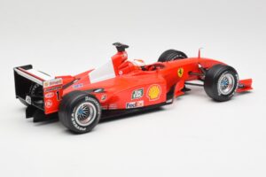 Ferrari F2001 #1 M. Schumacher F1 World Champion 2001 Rouge Hot Wheels 1:18 50202 Métal — image 2 sur 6
