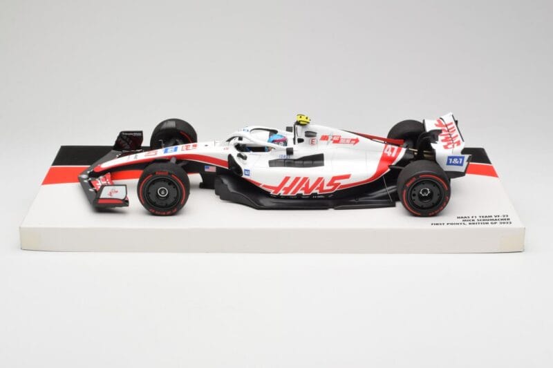 Haas VF-22 #47 M. Schumacher British GP Points 2022 Minichamps 1:18 147221047 Métal