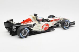 Honda Racing Team RA106 #12 J. Button F1 2006 Minichamps 1:18 100060012 Métal — image 2 sur 6