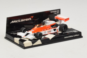 McLaren M26 Ford J. Hunt F1 1977 Minichamps 1:43 530774301 Métal — image 2 sur 5