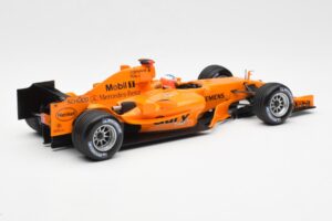 McLaren MP4-20 Mercedes G. Paffett Interim Test Car 2006 Minichamps 1:18 530061895 Métal — image 2 sur 6
