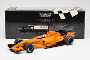 McLaren MP4-21 Mercedes #4 J.P. Montoya Interim Livery 2006 Minichamps 1:18 530061874 Métal — image 6 sur 6