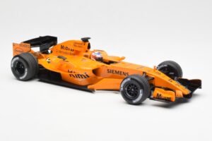 McLaren MP4-21 Mercedes #3 K. Raikkonen Interim Livery 2006 Minichamps 1:18 530061873 Métal — image 4 sur 6
