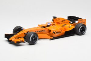 McLaren MP4-21 Mercedes #3 K. Raikkonen Interim Livery 2006 Minichamps 1:18 530061873 Métal