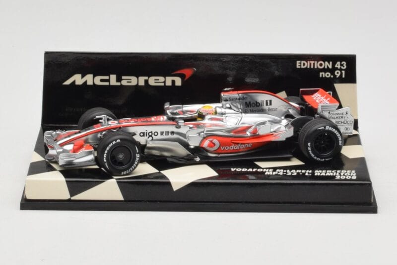 McLaren Mercedes MP4-23 #22 L. Hamilton Race Car 2008 Minichamps 1:43 530084322 Métal
