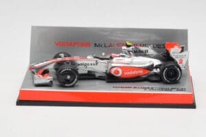 McLaren Mercedes MP4-24 #2 H. Kovalainen Race Car 2009 Minichamps 1:43 503094302 Métal