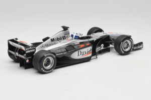 McLaren MP4-15 #2 D. Coulthard F1 2000 Minichamps 1:18 B66962118 Métal — image 2 sur 6