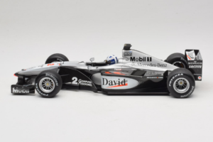 McLaren MP4-15 #2 D. Coulthard F1 2000 Minichamps 1:18 B66962118 Métal — image 3 sur 6